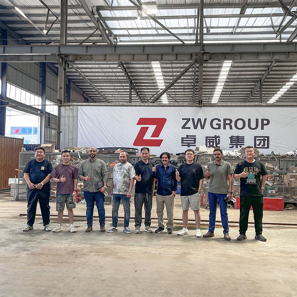 Saudi clients visit ZW Group to inspect semi trailers